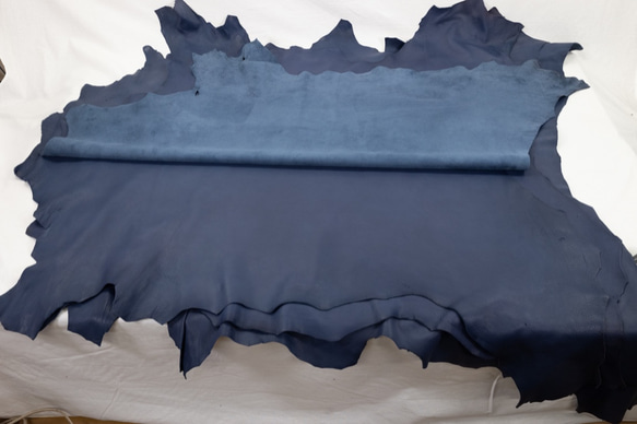 オイルディア インクブルー - Oiled Deer Ink Blue - 鹿革 天然皮革 Leather 2枚目の画像