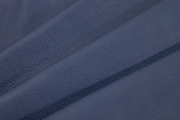 オイルディア インクブルー - Oiled Deer Ink Blue - 鹿革 天然皮革 Leather 4枚目の画像