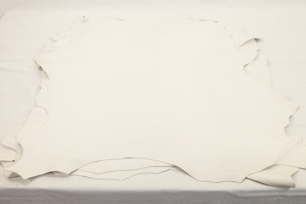 アレックラム ソフト #001 オフホワイト - Arec Lamb Soft - 子羊革 天然皮革 Leather