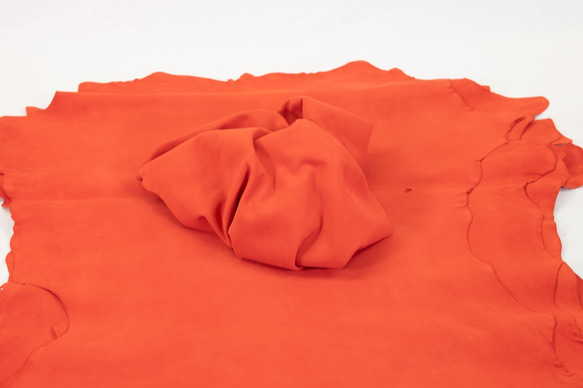 シープシルキースエード #9589 Rオレンジ - Sheep Silky Suede - 天然皮革 Leather 3枚目の画像