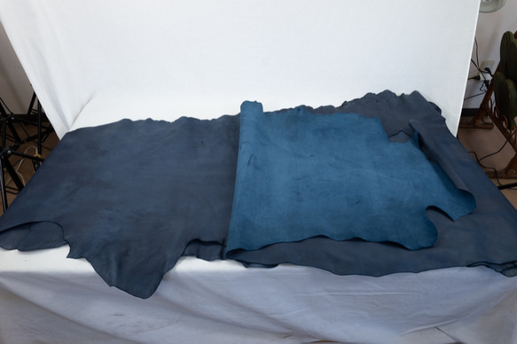 インディゴ・キップ ブルー Blue - Indigo Kip - 天然皮革 Leather 2枚目の画像