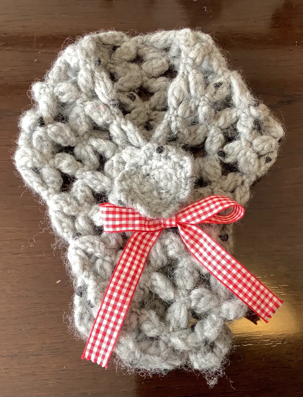 花モチーフのマフラー