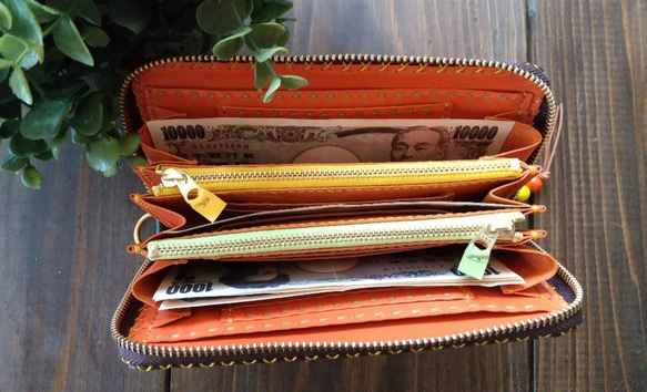 小さなダブルファスナーの長財布（チョコオレンジ） 1枚目の画像