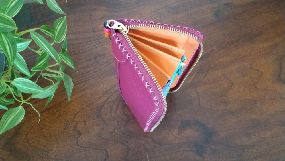 ダブルファスナーの長財布（グレープ×オレンジ）