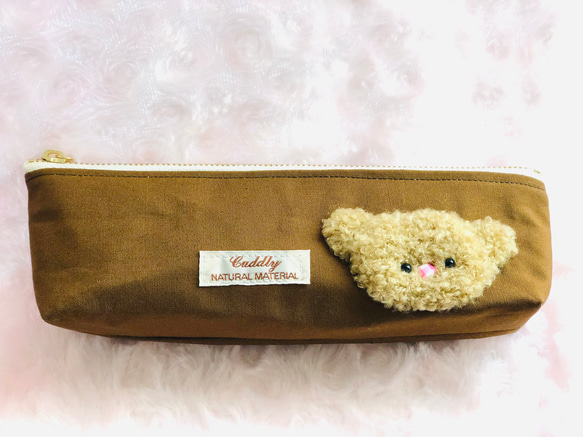 モフモフはりついちゃった クマのペンケース ペンケース マリコヤ