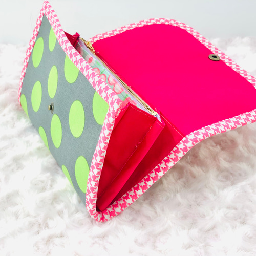 昭和レトロアニマル ハニーチューンの長財布 赤色長財布 長財布