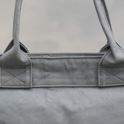 蝋引き帆布手提げかばん　パラフィンキャンバストートバッグ　アンブラント灰色 2枚目の画像