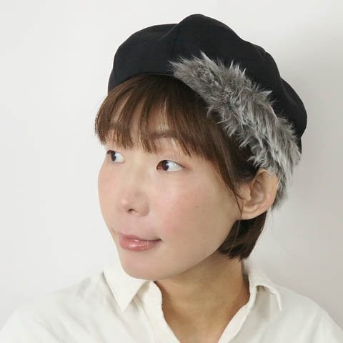 秋冬向け　アシメなファー飾りのベレー帽　～ファーバンドベレー帽～