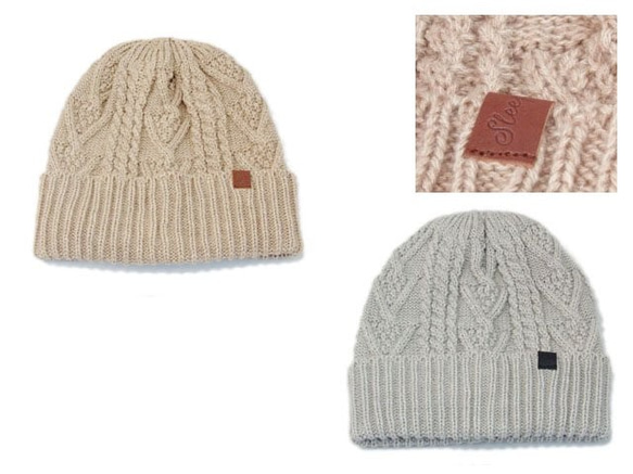 秋冬向け素材　　手編み風の太糸で編み　～ローゲージケーブルニット帽～ 7枚目の画像