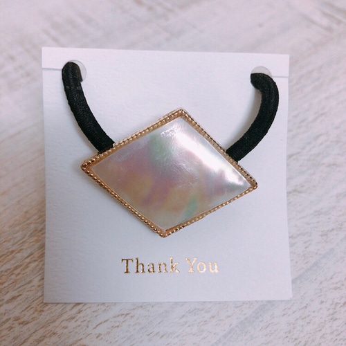 夜光貝ヘアゴム ヘアゴム tomocolle 通販 10646380｜Creema