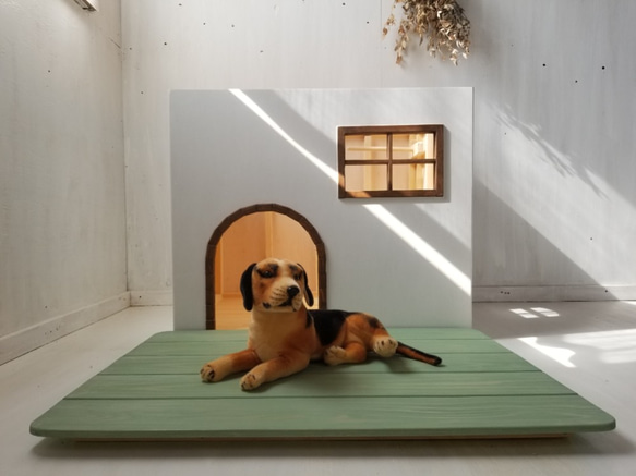 手作りの可愛い犬小屋　ウッドデッキにもなる屋根付き　オーダー可能　ミントグリーン　ドッグハウス　キャットハウス　 2枚目の画像
