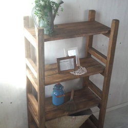 無垢の木で造る家具 アンティーク風 ナチュラル ラック 商品棚