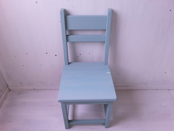 無垢ヒノキで造る家具　アンティーク風　背もたれ付チェア　椅子　イス　w400　アンティークブルー　自然塗料　　　　 4枚目の画像