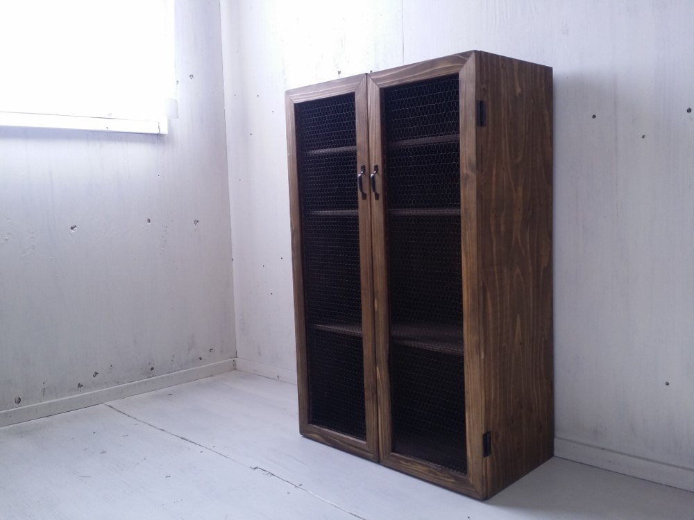 アンティークテイスト キャビネット 観音開き扉 収納棚 収納４段 商品棚　オーダー可　店舗　什器　オシャレ　ナチュラル 15,120円