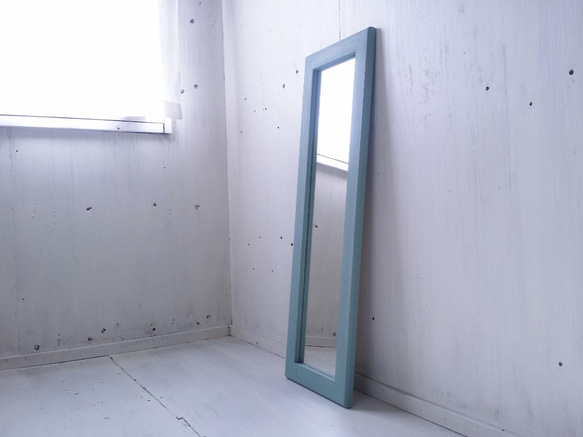 アンティーク風　姿見鏡　ミラー　床置き・壁掛け 鏡 ブルー バターミルクペイント　オシャレ　オーダー可　店舗　什器　玄関 1枚目の画像