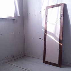アンティーク風　姿見鏡　ミラー　床置き・壁掛け 鏡　無垢　木枠　ウォルナット　オーダー可　店舗什器　美容室　サロン　 4枚目の画像