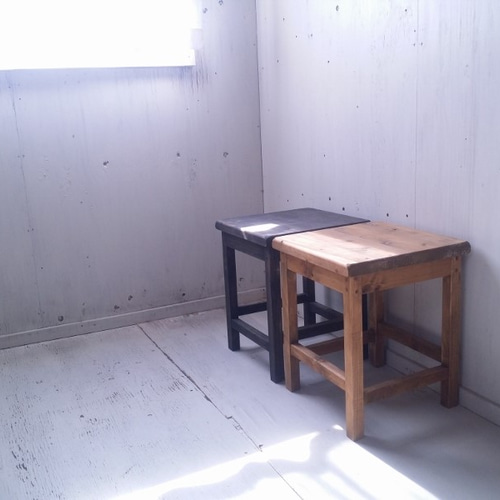 桧スツール角（ハンドメイド） 自分でつくる ひのきの1枚板スツール M