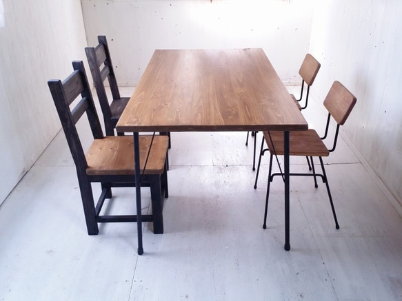 無垢ヒノキで造る家具　アンティーク風　背もたれ付チェア　椅子　イス　w400　ブラック　黒　オーダー可　店舗什器　 4枚目の画像