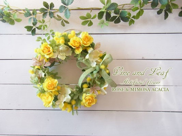 ミモザとバラのリース〜長く飾れるアーティフィシャルリース[W-17032] 2枚目の画像
