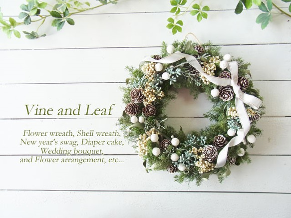 クリステル★白いトナカイ森のライトリース★クリスマスリース★フラワーリース クリステル☆白いトナカイ森のライトリース☆クリスマスリース