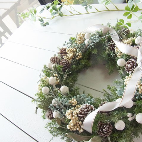 白いクリスマスリース Amazon.co.jp: S&C Live クリスマスリース 玄関ドア用 40cm ホワイト