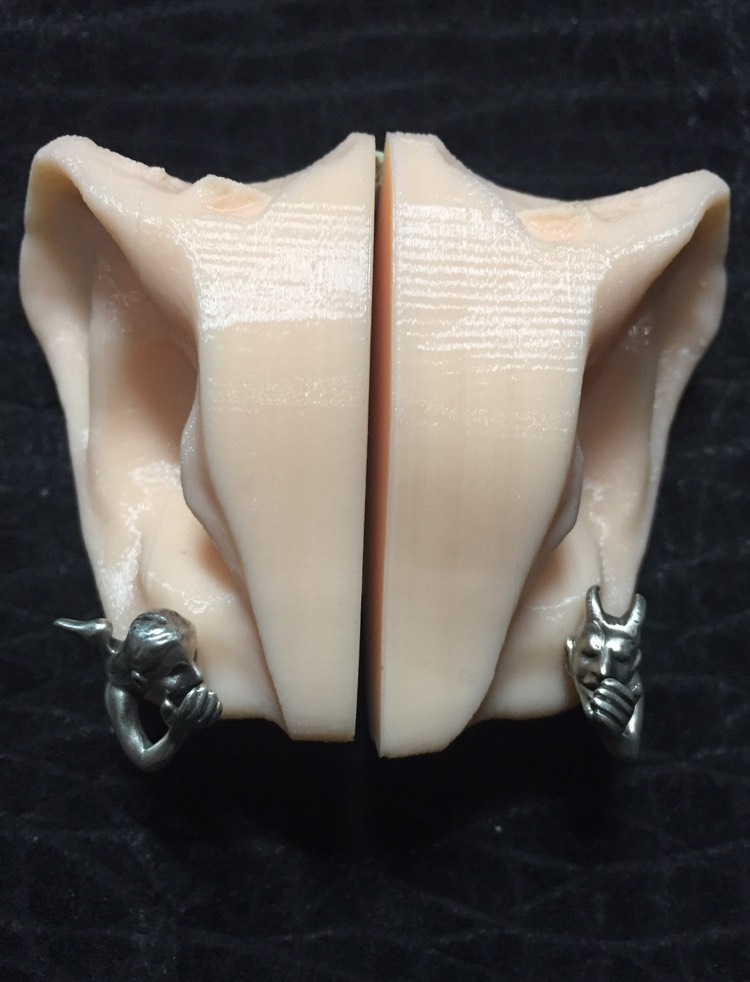 耳元で囁く悪魔と天使のピアス ◆シルバー