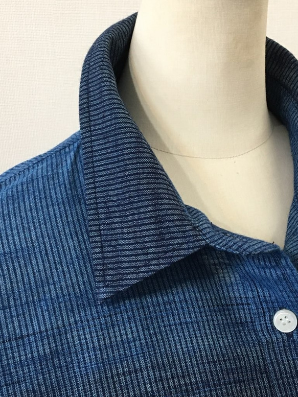 【遠州織物】藍染めグラデーションスラブ生地使用　ロングシャツ 4枚目の画像