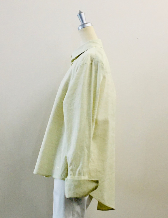 【遠州織物】オーガニック草木（お茶染）生地使用　後ろタック使いオーバーシャツ　　　イエロー 2枚目の画像