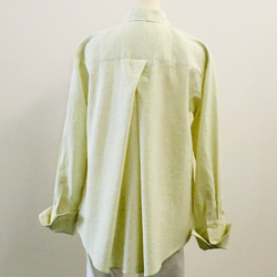 【遠州織物】オーガニック草木（お茶染）生地使用　後ろタック使いオーバーシャツ　　　イエロー 3枚目の画像