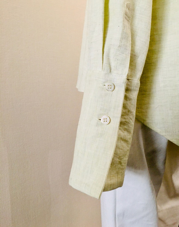 【遠州織物】オーガニック草木（お茶染）生地使用　後ろタック使いオーバーシャツ　　　イエロー 5枚目の画像