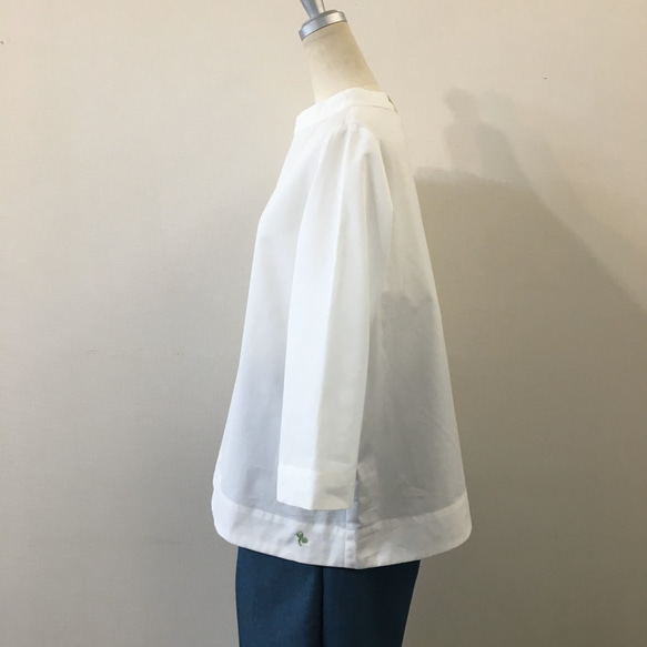 ＊秋・新作＊遠州織物　コットン　オフネックスタンドカラーブラウス・７分袖　＜ホワイト＞ 3枚目の画像