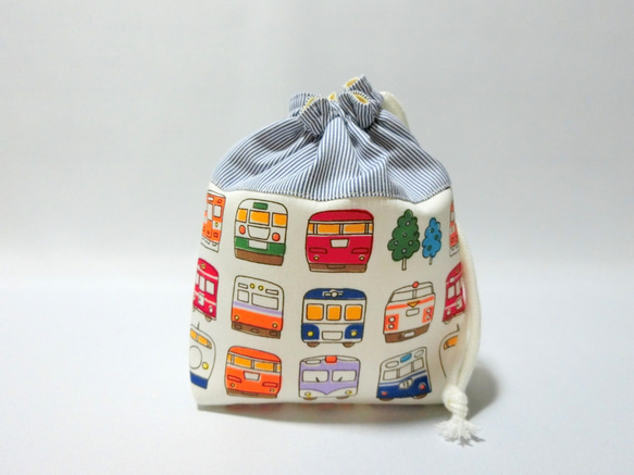 電車いっぱい《オフホワイト》　コップ入れ 1枚目の画像