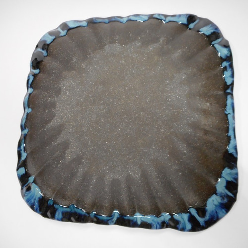 美品大皿 蒼の四角波皿 大皿 國美窯 通販 1331102｜Creema(クリーマ)