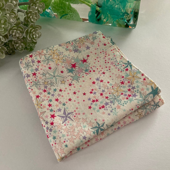 ✴︎25×25cm✴︎リバティガーゼハンカチ アデラジャ ハンカチ