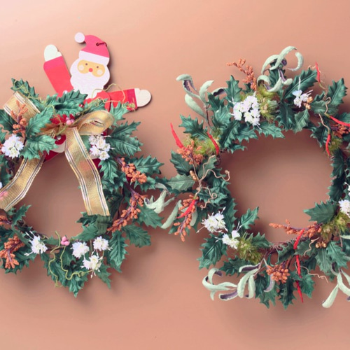 ヒイラギの森に赤とうがらし * サテン製 * クリスマスリース リース