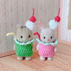 しろくま貯金箱&ガチャ　メロンクリームソーダ　マット&スプーンつき　4点セット しろくま貯金箱&ガチャ メロンクリームソーダ マット&スプーン