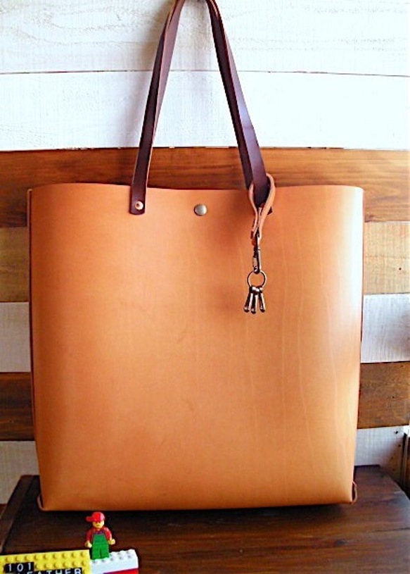 一点もの A3 1枚革 ヌメ革 レザー トートバッグ ※キズ多め