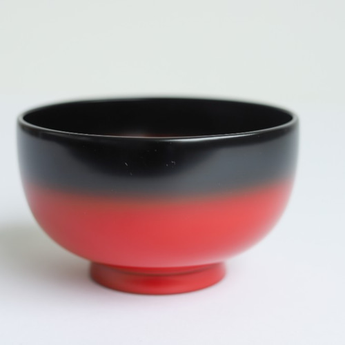 伝統的工芸品「輪島塗」 深型汁椀 3寸6分 ～黒朱ぼかし塗～ お椀