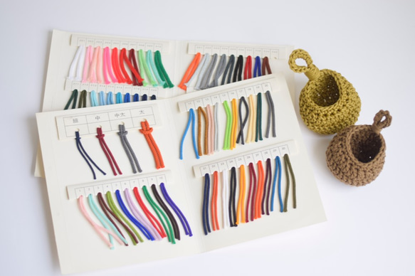 おうちでつくる「編みぐるみ」　アクリル素材 とナイロン素材　 6枚目の画像