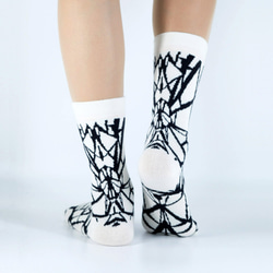 香港のデザイナーベージュの粉々になったガラスパターンの靴下 3枚目の画像