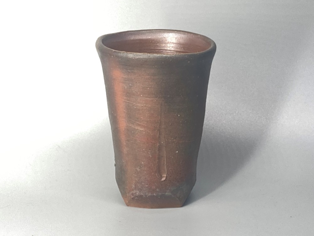 備前焼　ビアカップ　紙箱入り