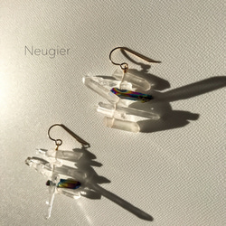 Neugier Space 彩虹水晶石英耳環 第4張的照片