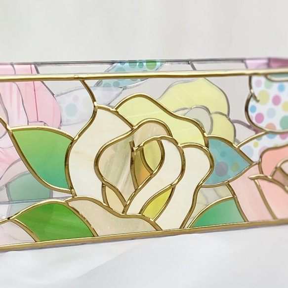 ペーパータオルケース(キッチンペーパーケース)　イエローとピンクのバラ　ゴールドライン　ステンドグラス風グラスアート 6枚目の画像