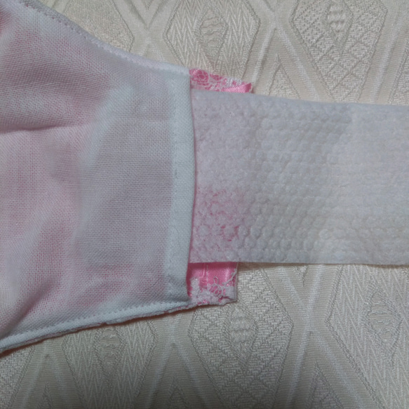 インナーマスク　白チュールレース　ピンクサテン　パール　ラインストーン　フィルター　ポケット 5枚目の画像