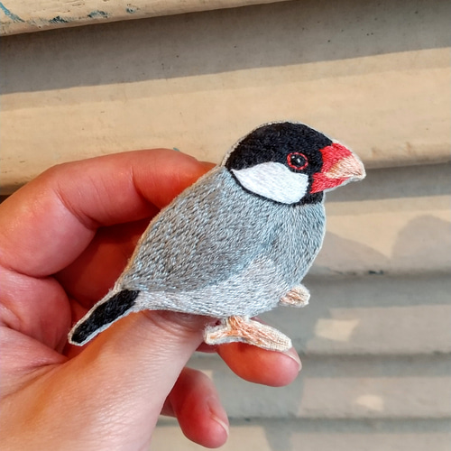 専用ページ 刺繍ブローチ 猫 文鳥 専用ページ 刺繍ブローチ 猫 文鳥