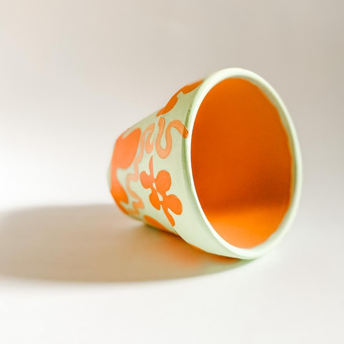 手描きテラコッタ植木鉢！プランターをおしゃれでアートな鉢に入れて