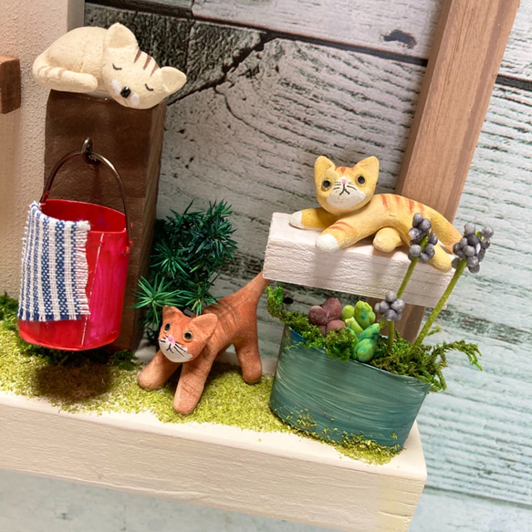 ミニチュアインテリア　猫　ネコ　ミニチュアフレーム　　木製　雑貨　壁掛け 4枚目の画像