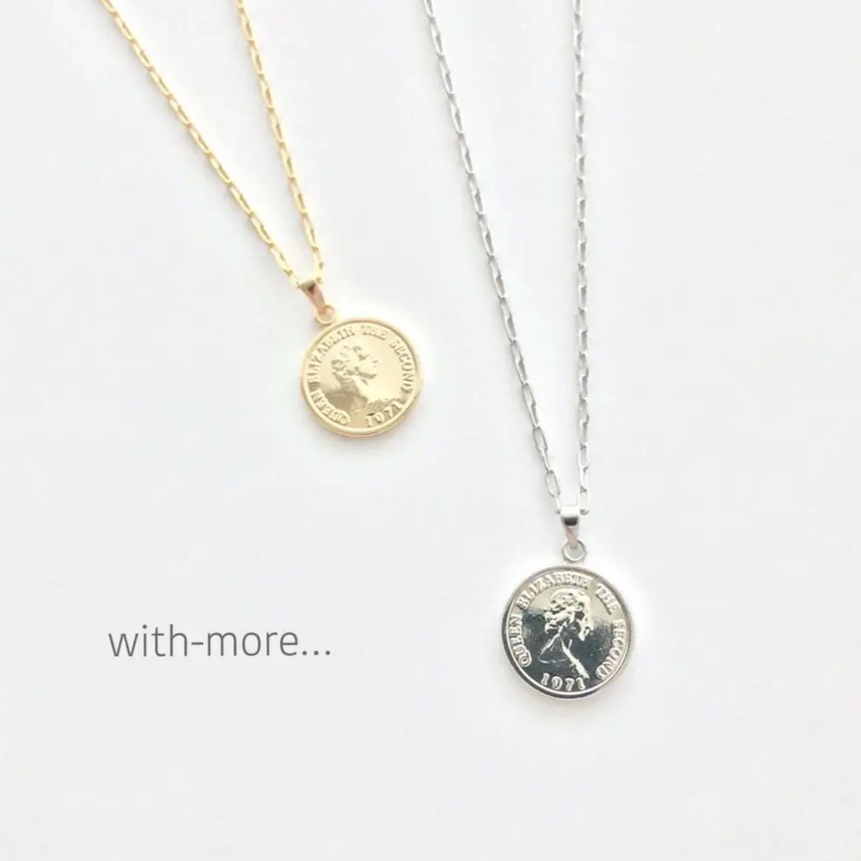【PATOU】ロゴ コイン ペンダント チェーン ロング ネックレス コイン ネックレス PATOU(パトゥ) アクセサリー(レディース