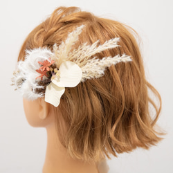 【ショートボブやボブの花嫁様に】クレマチスシード・パンパスグラスのヘッドドレスB　秋冬のBOHOウェディングの髪飾り 3枚目の画像