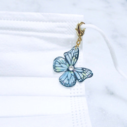 キラリ羽ばたく蝶のマスクチャーム　ブルー 2枚目の画像